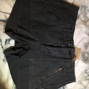 American Eagle High Wasted Shorts